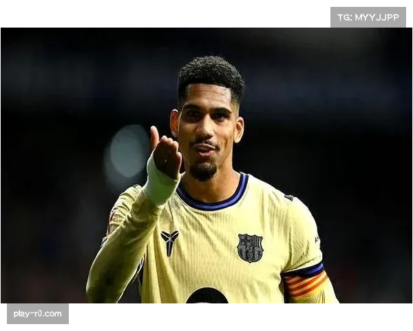 通讯：伤病与回归——巴萨后卫阿劳霍的艰难三月